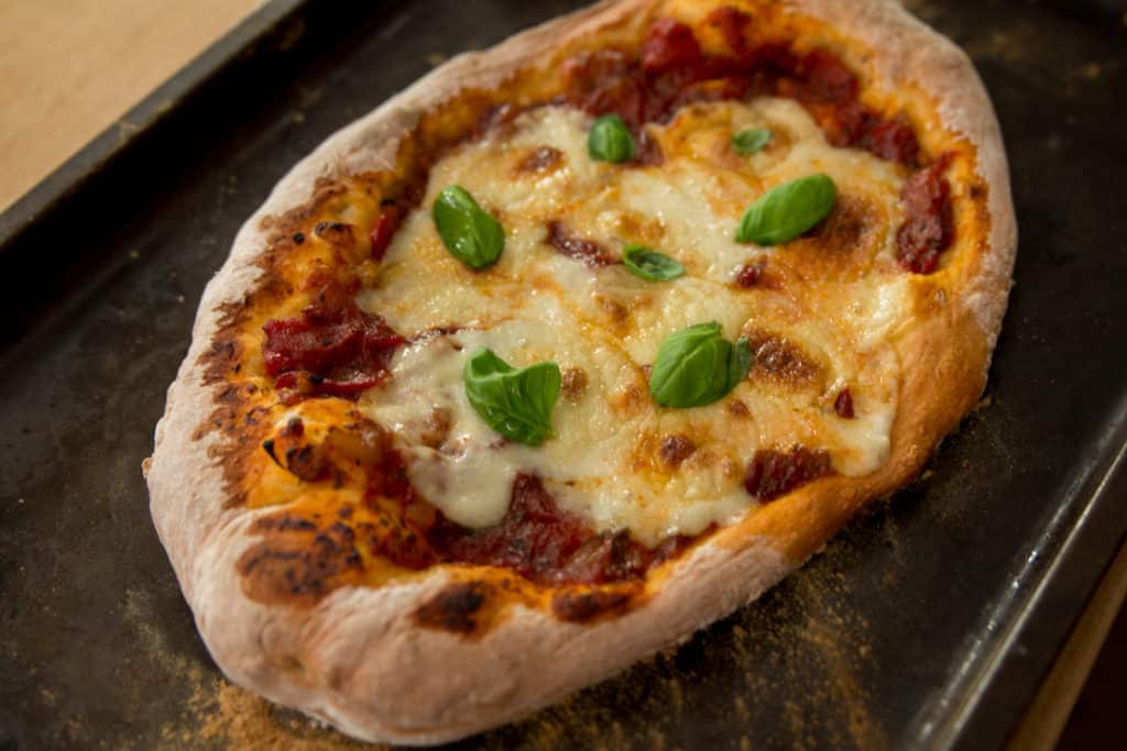 Megtévesztő Mozzarellás Pizza (vegán)