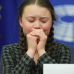 Greta Thunberg: a repülés és a húsevés elveszi a jövőnket