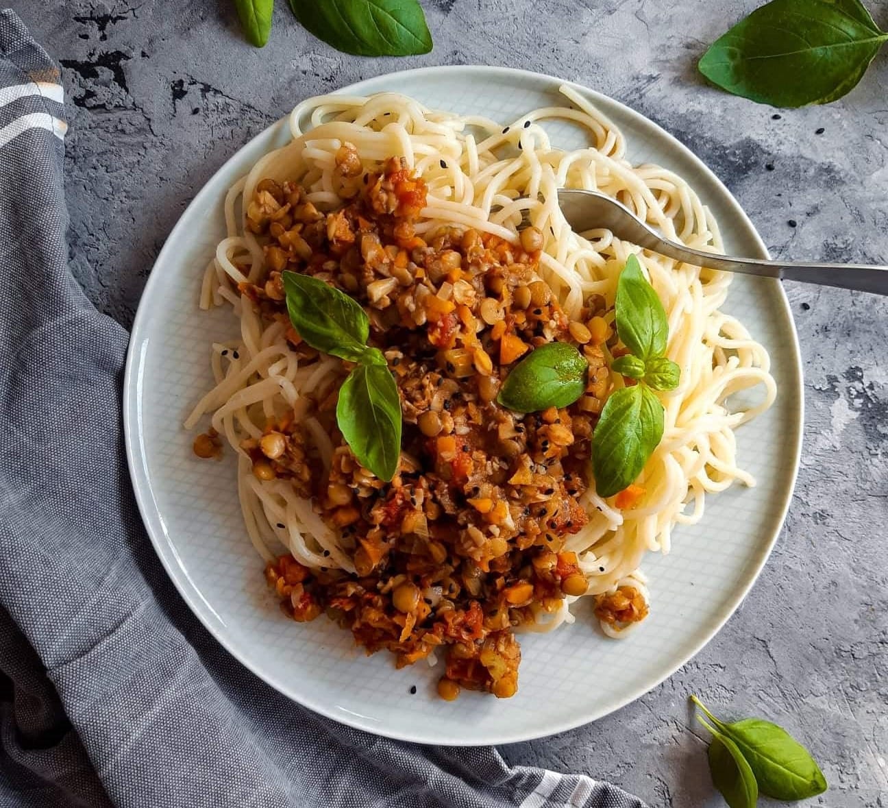 bolognai spagetti recept-min