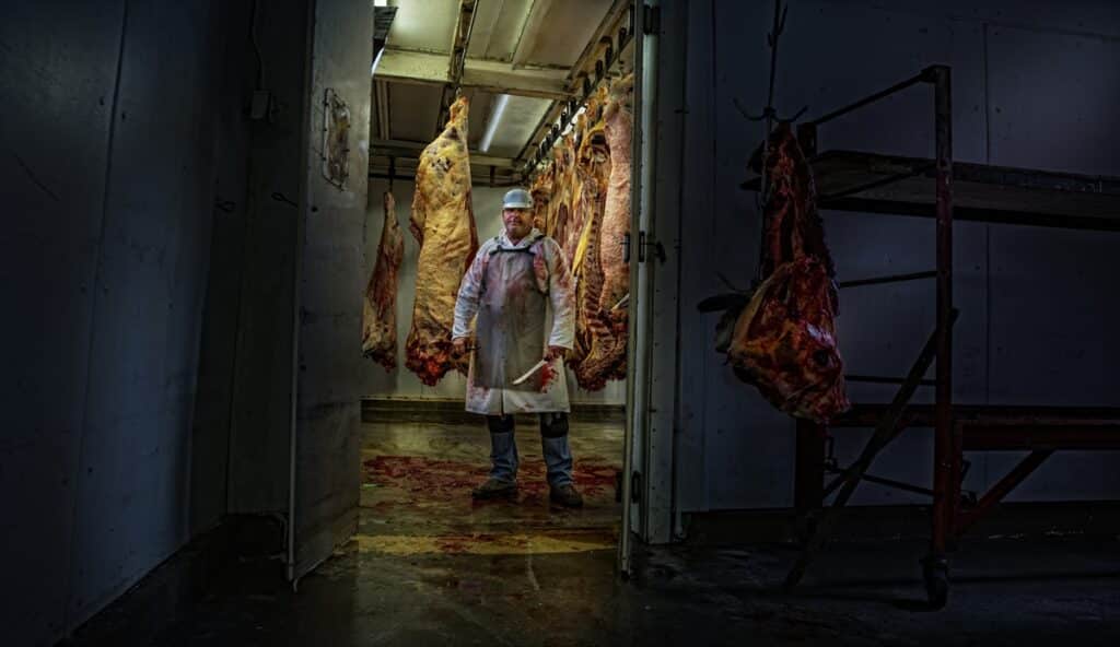 A vágóhídi dolgozók is a húsipar áldozatai