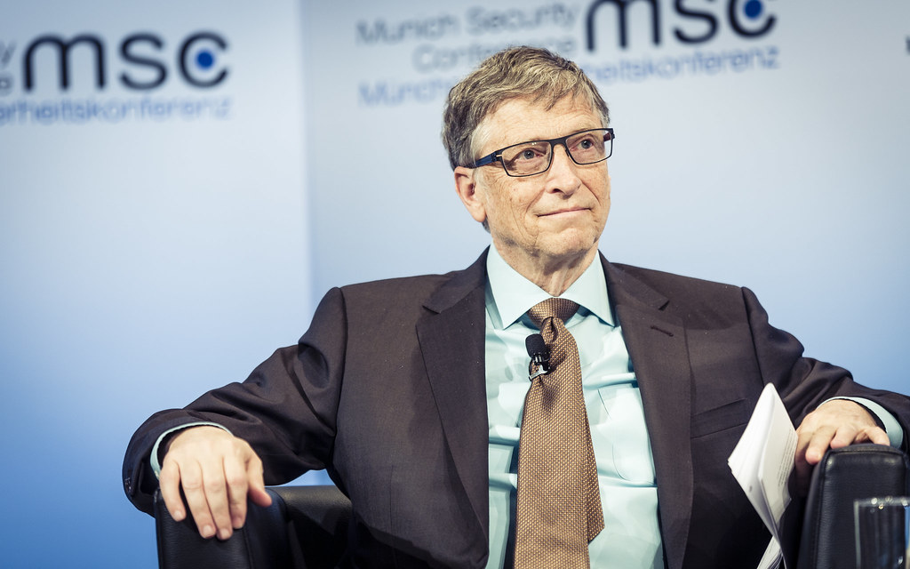 Bill Gates: minden gazdag országnak szintetikus húsra kellene váltania