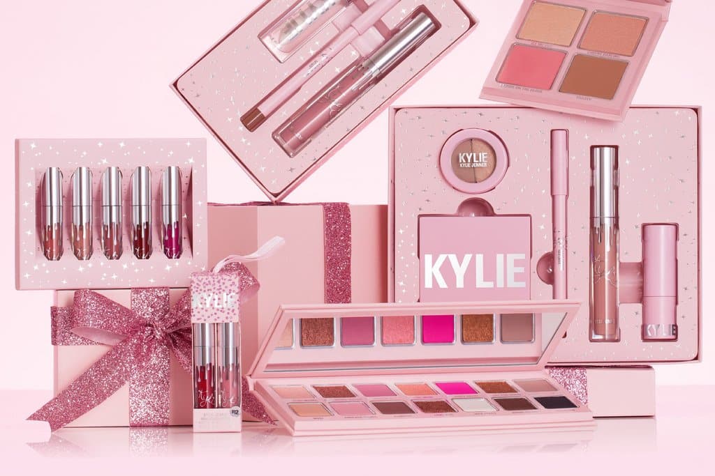 Kylie Jenner szépségmárkája, a Kylie Cosmetics teljes termékcsaládja vegánná vált
