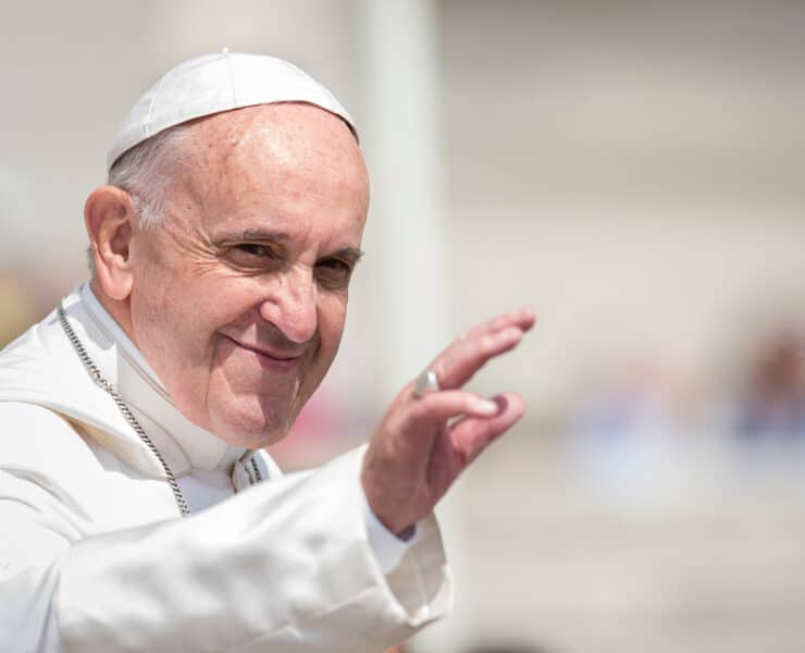 Ferenc pápa húselhagyásra buzdítja a fiatalokat