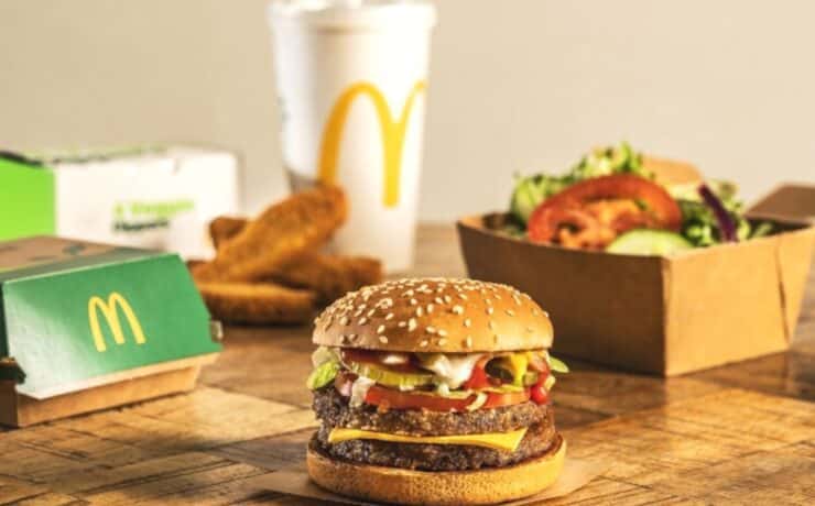 A McDonald’s bemutatta a Double McPlant vegán burgerét
