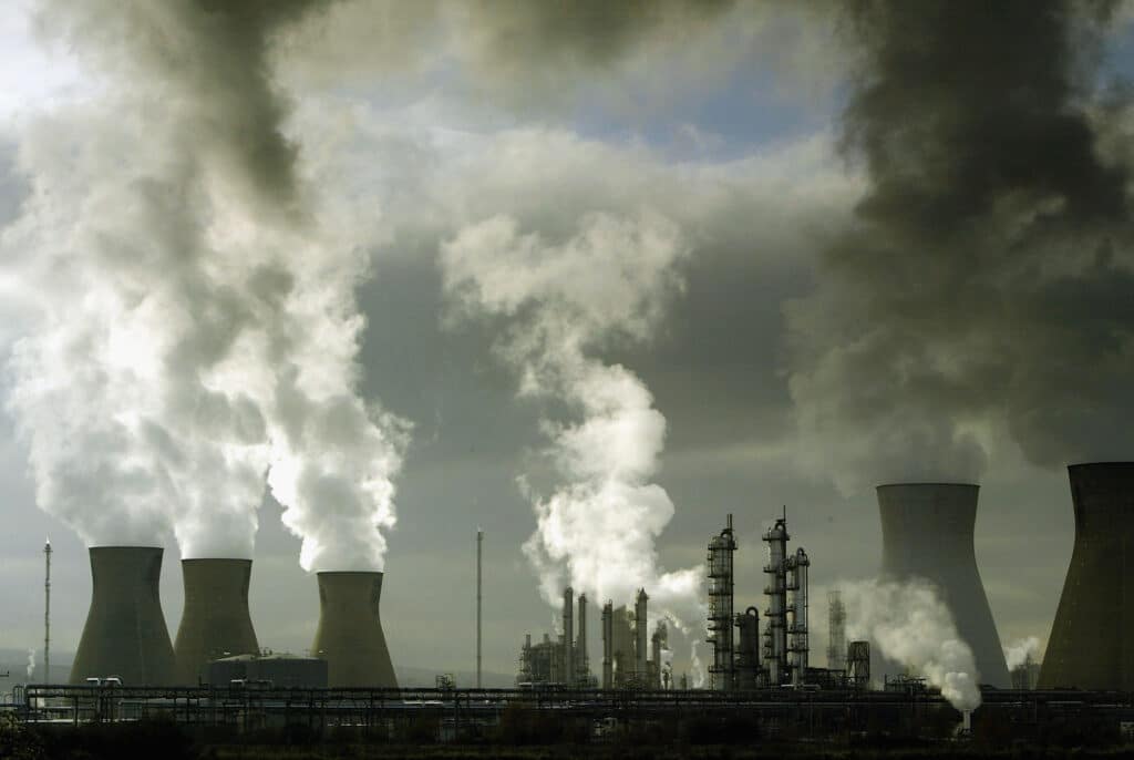 Az olajipar és a húslobbi elérte, hogy az IPCC új klímajelentésében ne szerepeljenek bűnösként