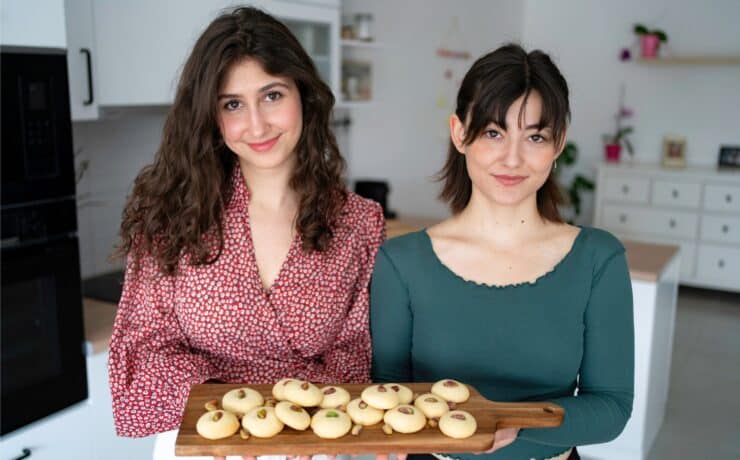 Csenge és Flóra világkonyhája: ghraybeh, a Közel-Kelet omlós keksze