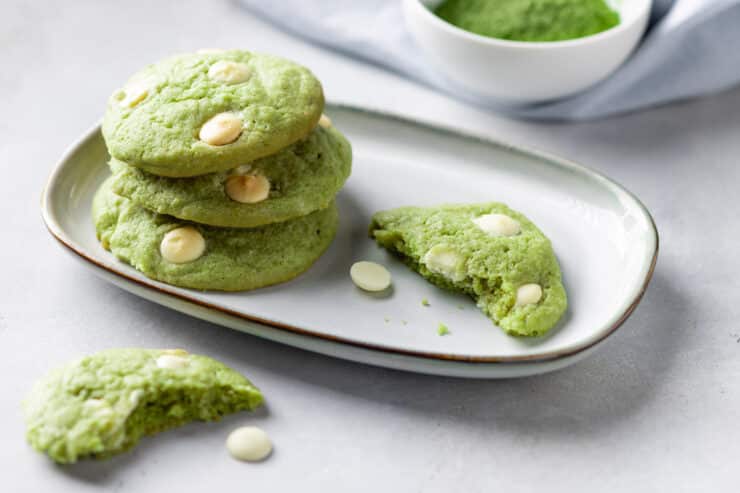 Matcha cookies – omlós, puha keksz zöld teával és tahinivel