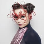 Björk újra akcióba lendült, az ipari lazactenyésztés ellen szólalt fel