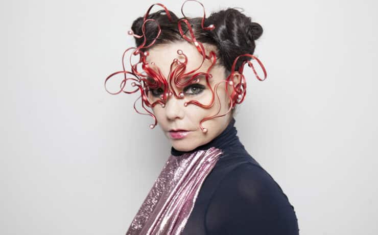 Björk újra akcióba lendült, az ipari lazactenyésztés ellen szólalt fel