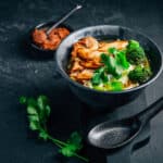 Vegán miso ramen leves őszi zöldségekkel