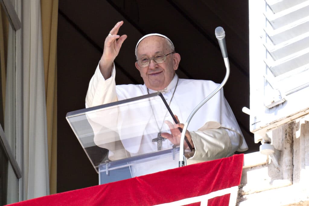 A húsmentes péntek felelevenítésére biztatják Ferenc pápát