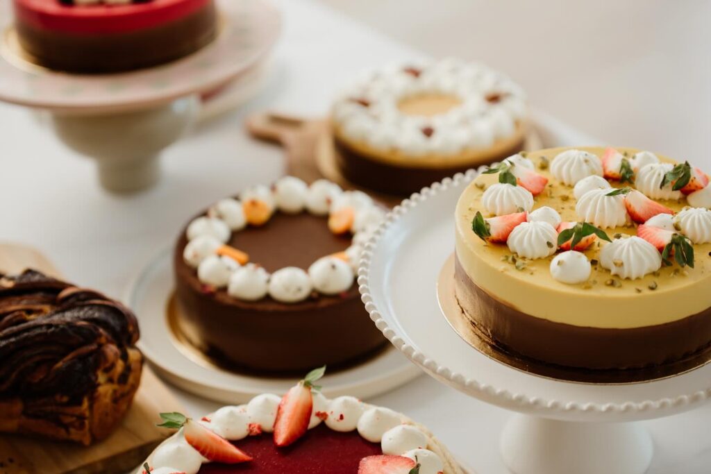 A Hearty Vegan Cakes tortakínálata