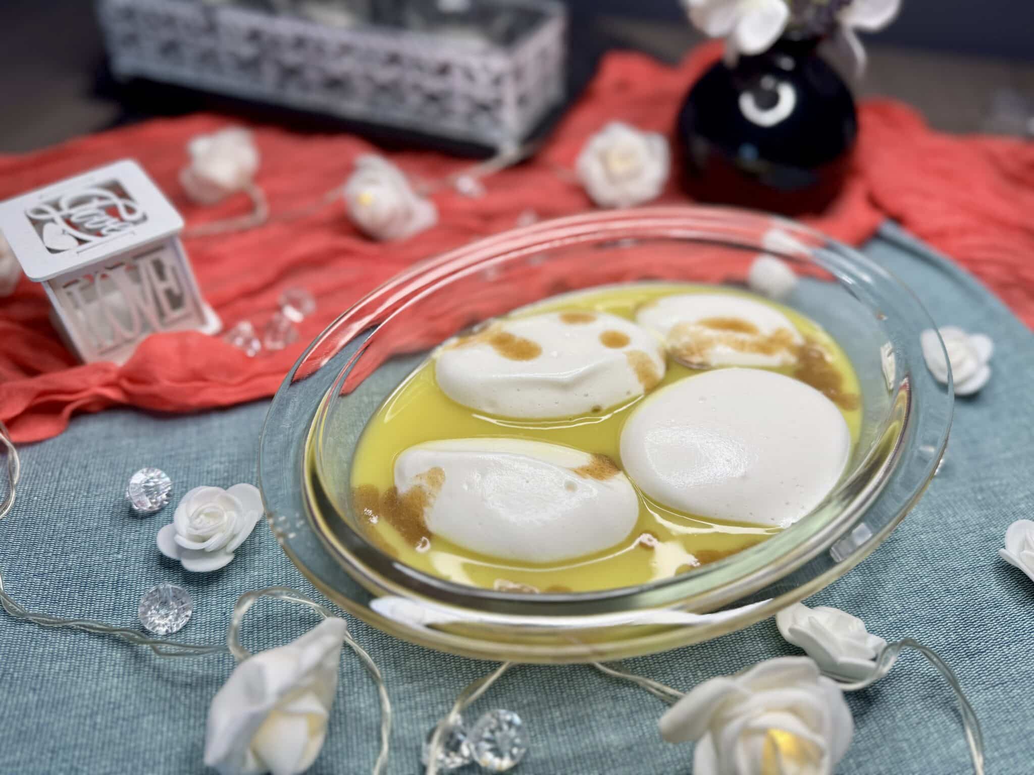 Madártej: vaníliaszósz tetején fehér habfelhők úsznak